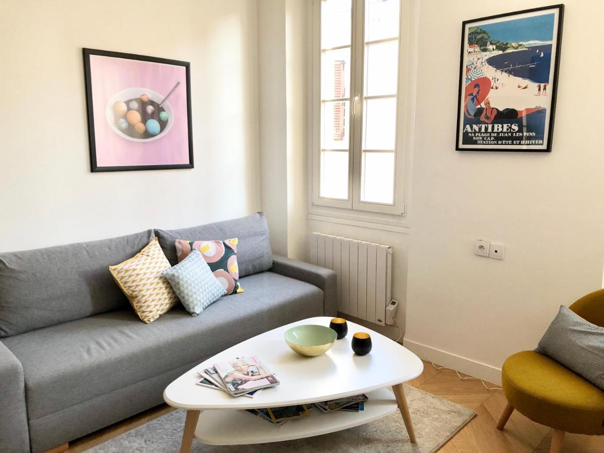 Charming And Modernly Designed 2 Bedroom - Old Town Antibes Exterior foto